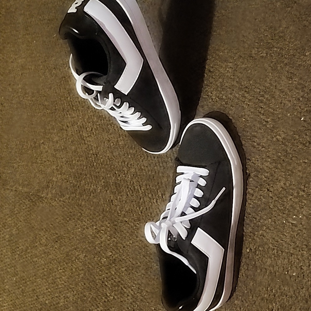 Pony sz 7.5